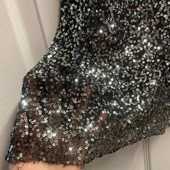 Intimately Free People Sheer Sequin Tank Top W/ Adjustable Straps Size Large - Picture 2 of 4